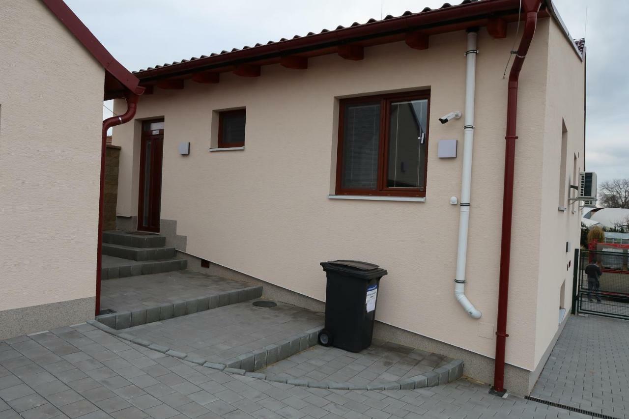 Apartman Matyas Drnholec 外观 照片